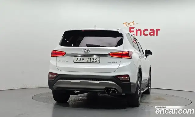 Hyundai Santa Fe 2018 2.0 автомат (гидро), миниатюра 4 Hyundai Santa Fe 2018 2.0 автомат (гидро), миниатюра 4