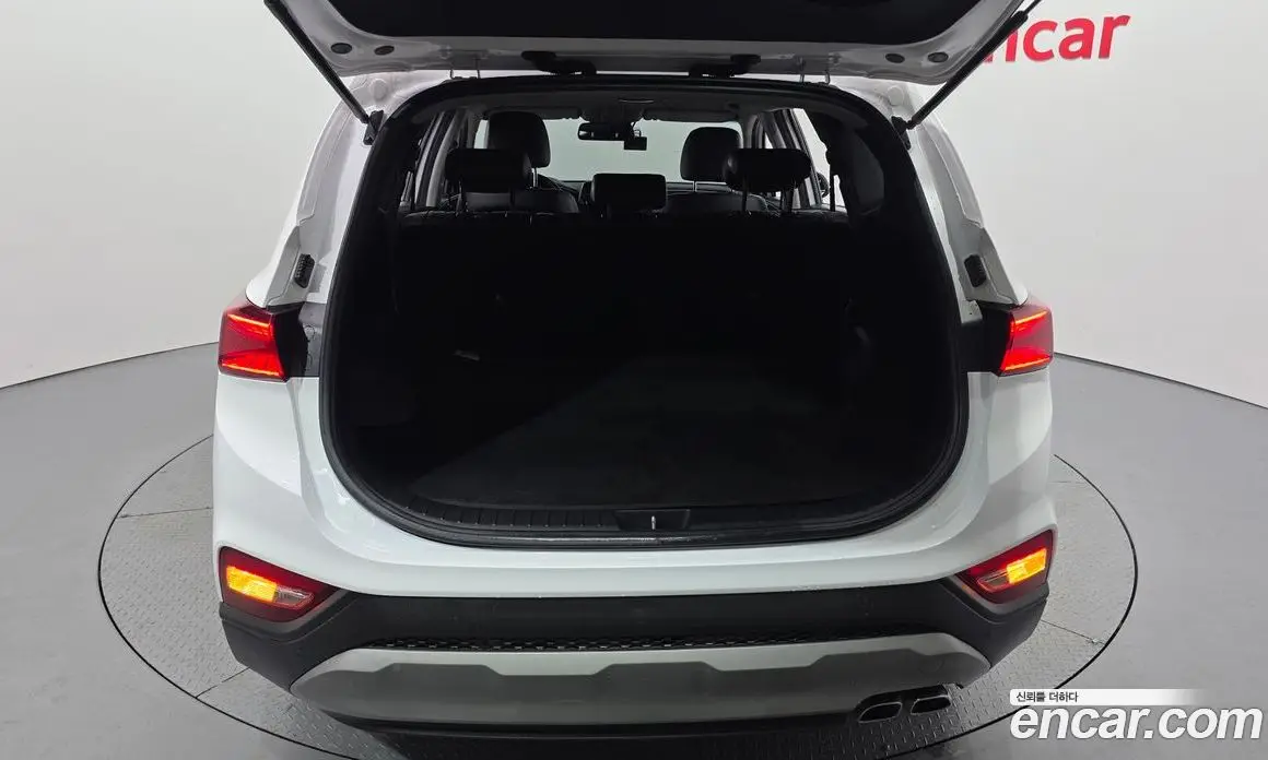 Hyundai Santa Fe 2018 2.0 автомат (гидро), фото 33 Hyundai Santa Fe 2018 2.0 автомат (гидро), фото 33
