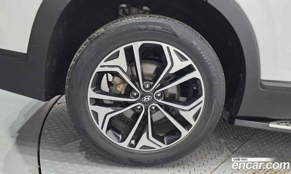 Hyundai Santa Fe 2018 2.0 автомат (гидро), фото 5 Hyundai Santa Fe 2018 2.0 автомат (гидро), фото 5
