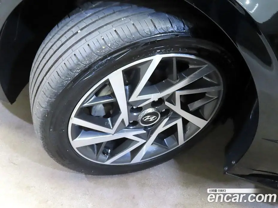Hyundai Sonata 2019 2.0 автомат (гидро), фото 20 Hyundai Sonata 2019 2.0 автомат (гидро), фото 20