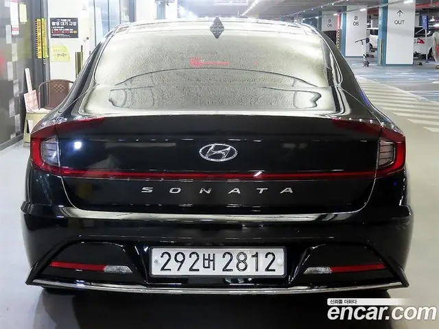 Hyundai Sonata 2019 2.0 автомат (гидро), миниатюра 5 Hyundai Sonata 2019 2.0 автомат (гидро), миниатюра 5