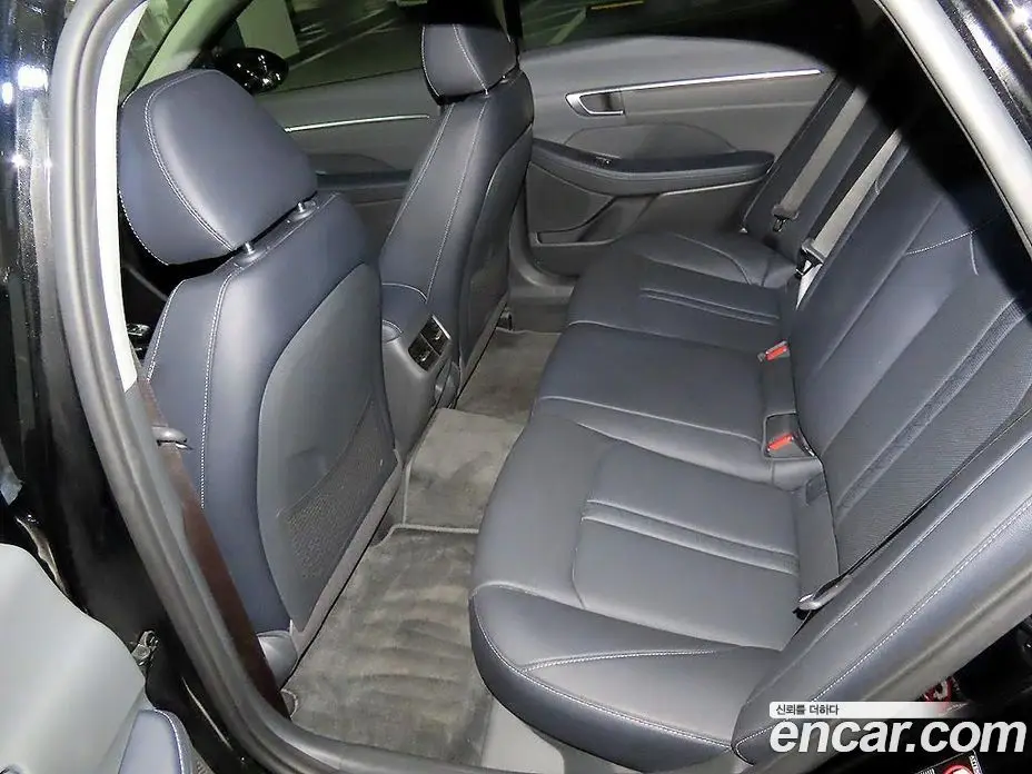 Hyundai Sonata 2019 2.0 автомат (гидро), фото 7 Hyundai Sonata 2019 2.0 автомат (гидро), фото 7