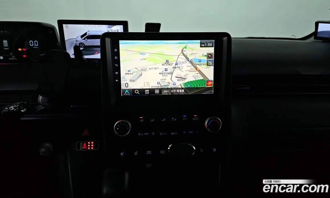 Hyundai Staria 2021 2.2 автомат (гидро), фото 15