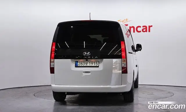 Hyundai Staria 2021 2.2 автомат (гидро), миниатюра 4