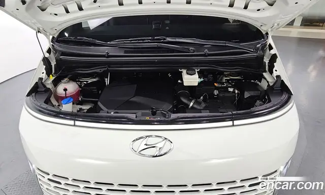Hyundai Staria 2021 2.2 автомат (гидро), миниатюра 6