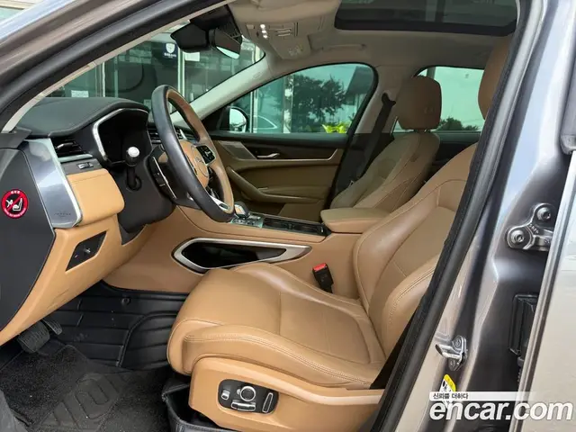 Jaguar F-Pace 2021 2.0 автомат (гидро), миниатюра 8 Jaguar F-Pace 2021 2.0 автомат (гидро), миниатюра 8
