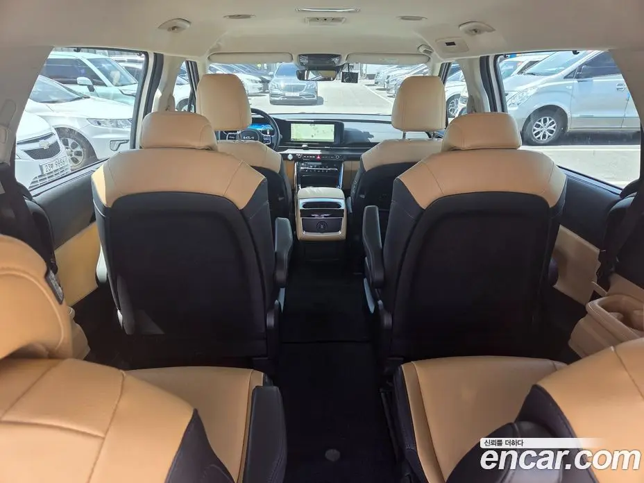 Kia Carnival 2021 2.2 автомат (гидро), фото 12 Kia Carnival 2021 2.2 автомат (гидро), фото 12