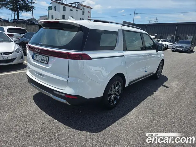 Kia Carnival 2021 2.2 автомат (гидро), миниатюра 7 Kia Carnival 2021 2.2 автомат (гидро), миниатюра 7