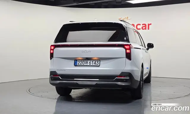 Kia Carnival 2024 2.2 автомат (гидро), миниатюра 4 Kia Carnival 2024 2.2 автомат (гидро), миниатюра 4
