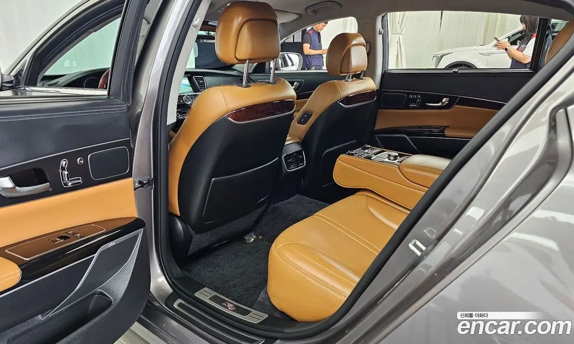 Kia K9 2015 3.8 автомат (гидро), фото 16 Kia K9 2015 3.8 автомат (гидро), фото 16