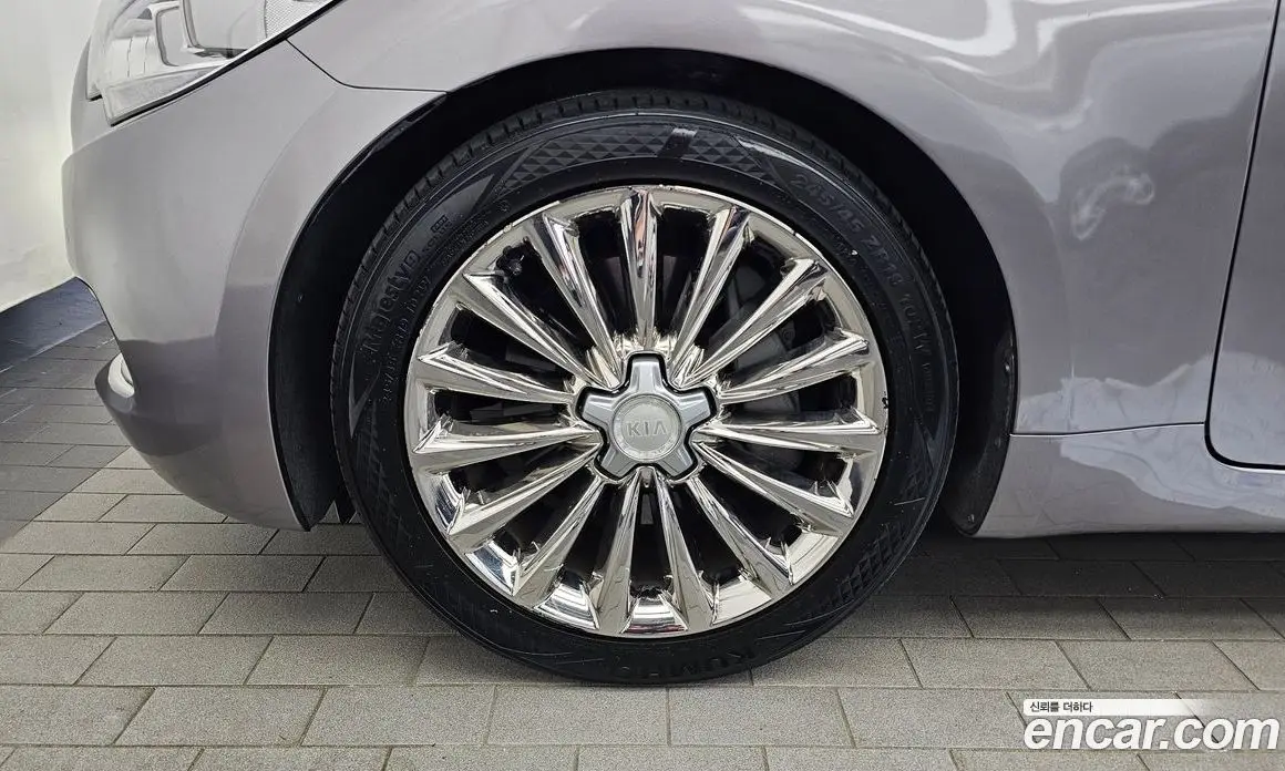 Kia K9 2015 3.8 автомат (гидро), фото 5 Kia K9 2015 3.8 автомат (гидро), фото 5