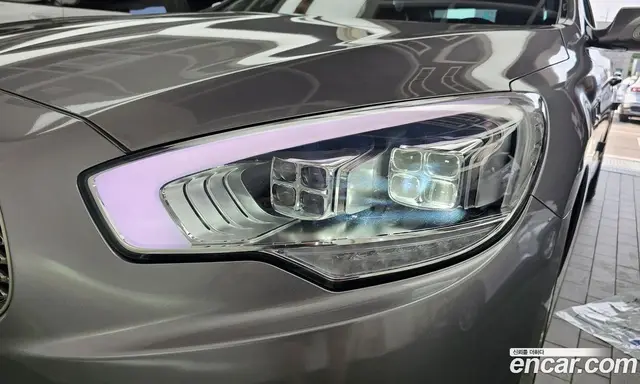 Kia K9 2015 3.8 автомат (гидро), миниатюра 8 Kia K9 2015 3.8 автомат (гидро), миниатюра 8