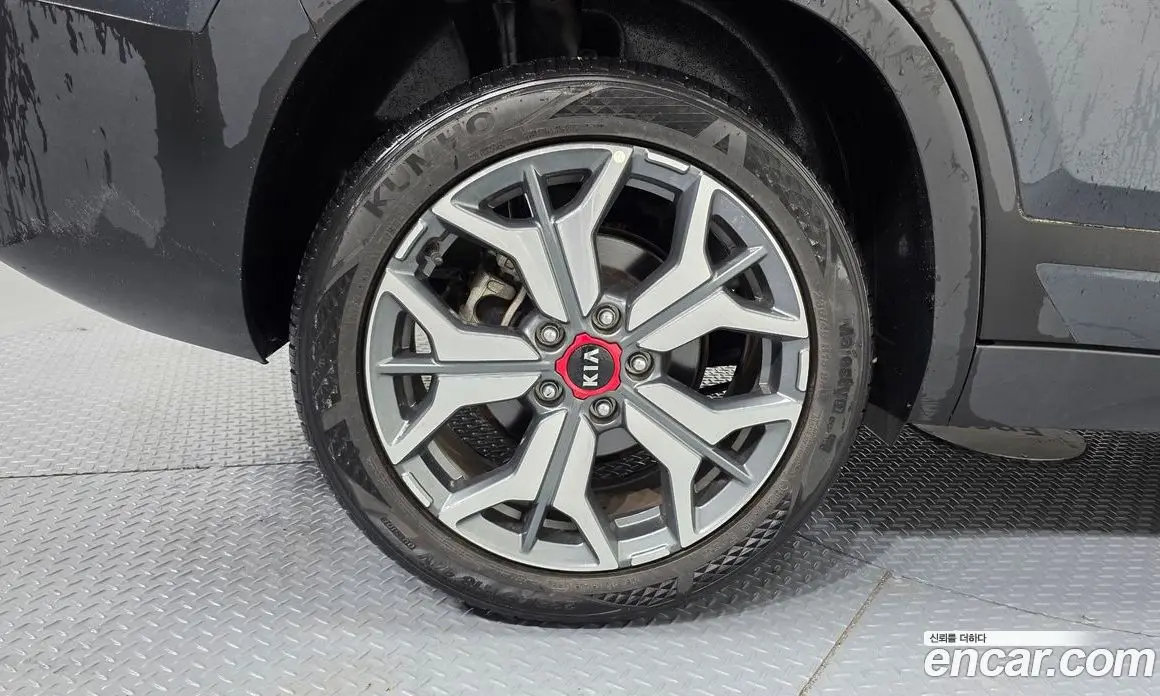 Kia Seltos 2020 1.6 автомат (гидро), фото 5