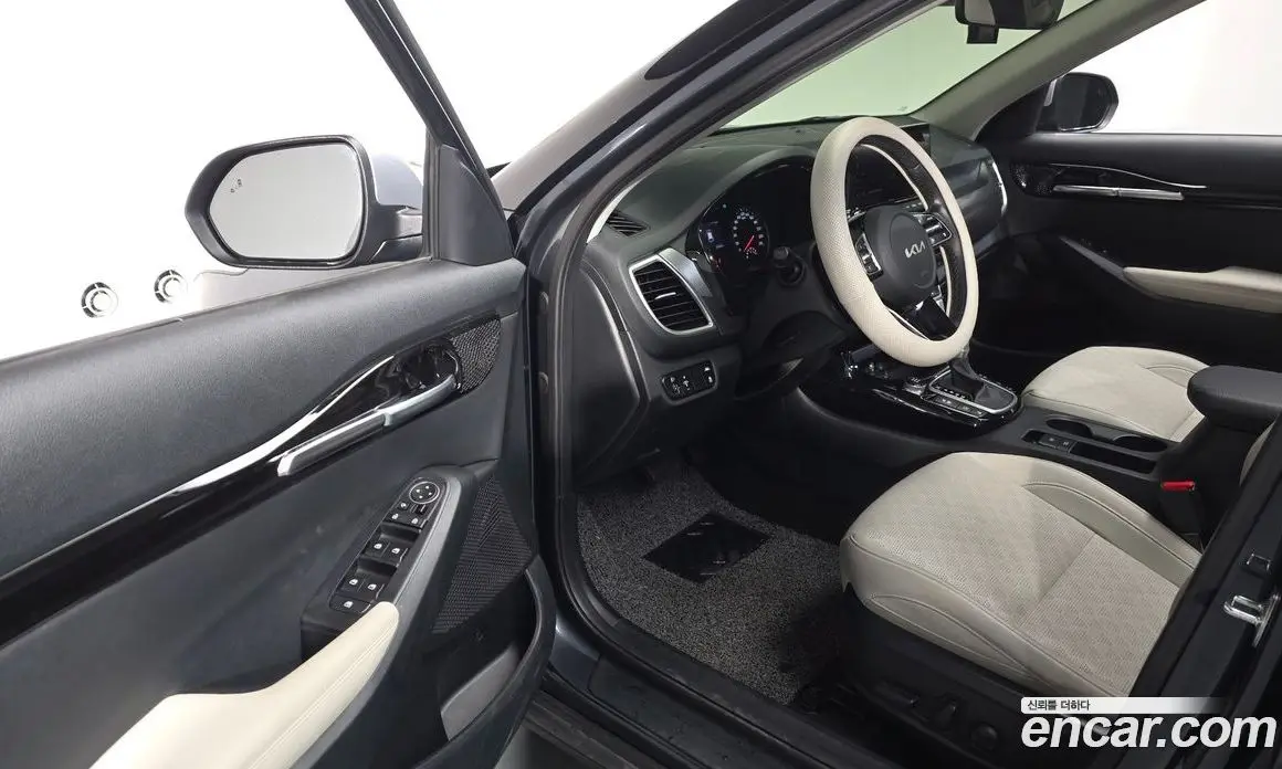 Kia Seltos 2021 1.6 автомат (гидро), фото 12