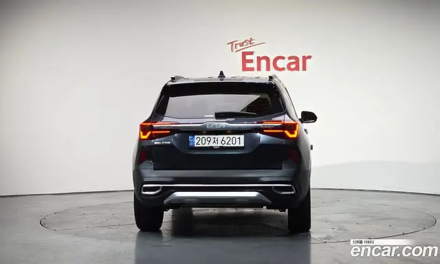 Kia Seltos 2021 1.6 автомат (гидро), миниатюра 4