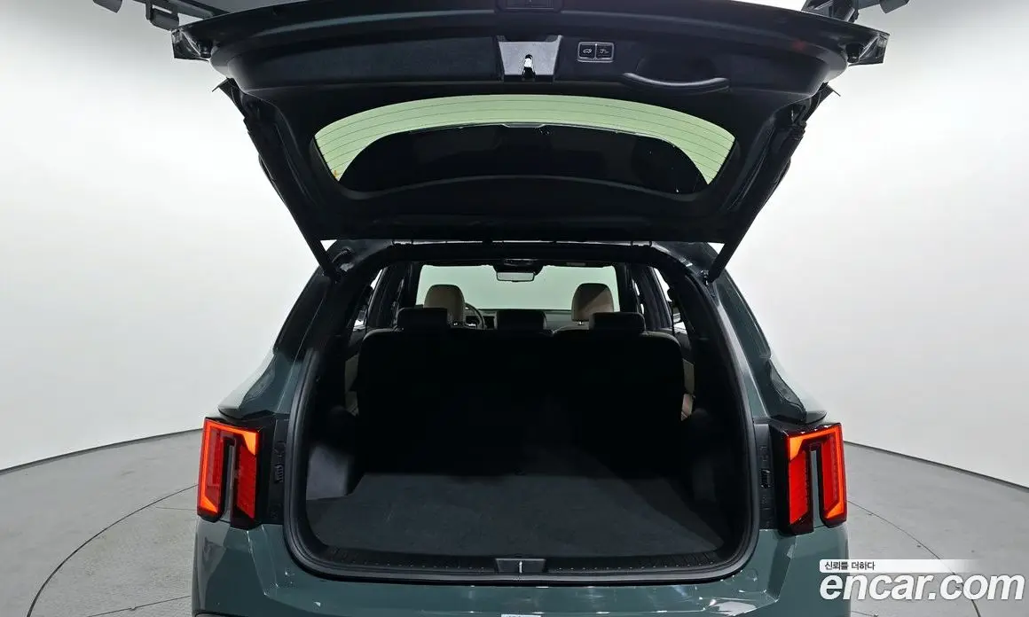Kia Sorento 2023 1.6 автомат (гидро), фото 20