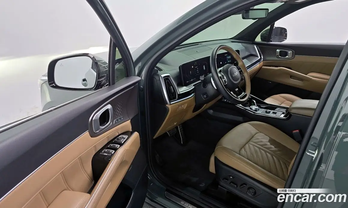 Kia Sorento 2023 1.6 автомат (гидро), фото 10
