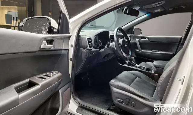 Kia Sportage 2020 2.0 автомат (гидро), миниатюра 11 Kia Sportage 2020 2.0 автомат (гидро), миниатюра 11
