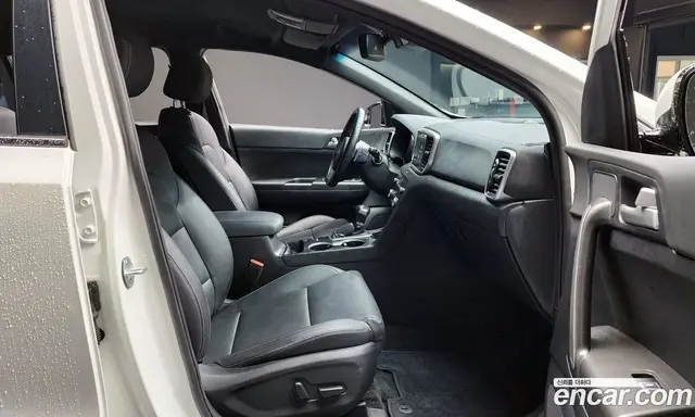 Kia Sportage 2020 2.0 автомат (гидро), миниатюра 10 Kia Sportage 2020 2.0 автомат (гидро), миниатюра 10