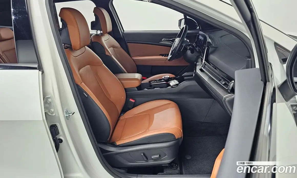 Kia Sportage 2023 2.0 автомат (гидро), фото 16