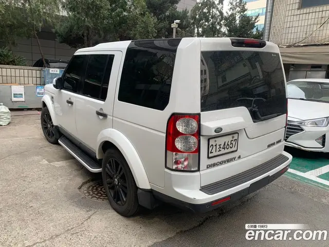 Land Rover Discovery 2013 3.0 автомат (гидро), миниатюра 2 Land Rover Discovery 2013 3.0 автомат (гидро), миниатюра 2