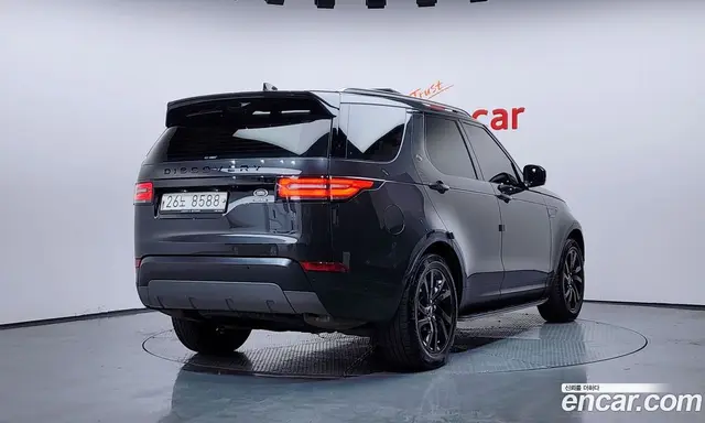 Land Rover Discovery 2019 3.0 автомат (гидро), миниатюра 2
