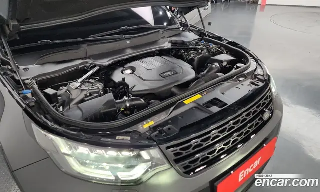 Land Rover Discovery 2019 3.0 автомат (гидро), миниатюра 6