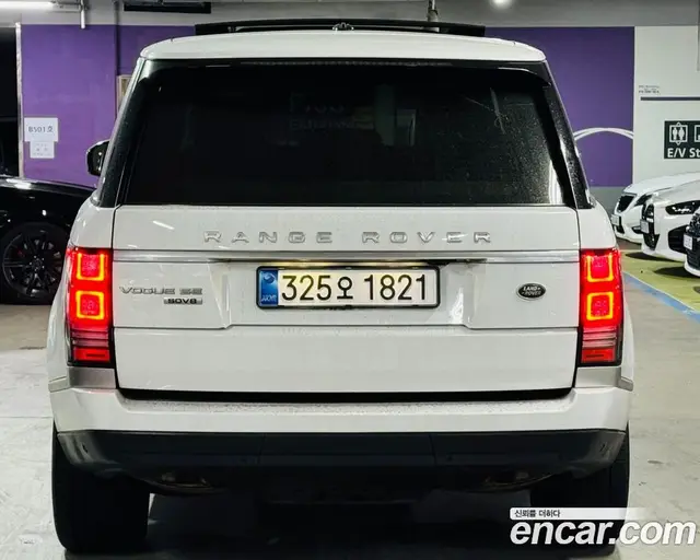 Land Rover Range Rover 2015 4.4 автомат (гидро), миниатюра 4 Land Rover Range Rover 2015 4.4 автомат (гидро), миниатюра 4