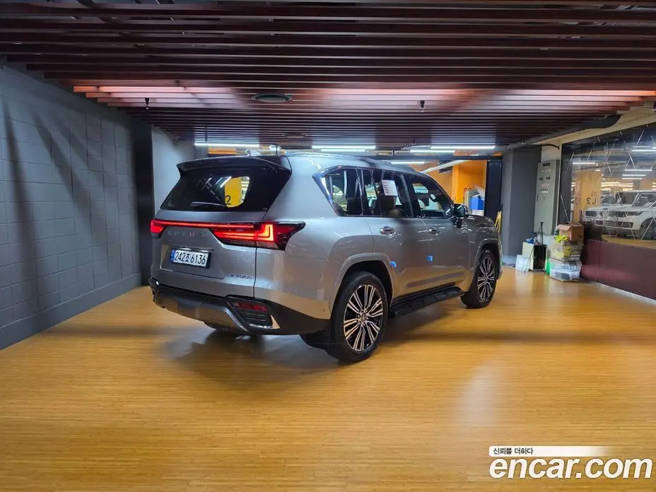 Lexus LX 2025 3.4 автомат (вариатор), фото 2 Lexus LX 2025 3.4 автомат (вариатор), фото 2