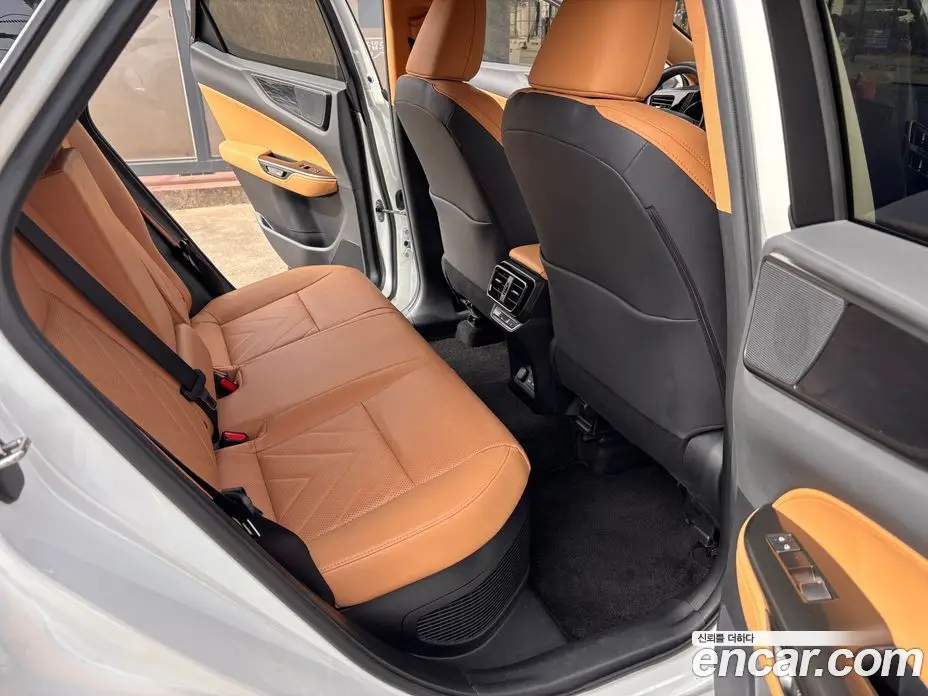 Lexus NX 2024 2.5 автомат (вариатор), фото 14 Lexus NX 2024 2.5 автомат (вариатор), фото 14