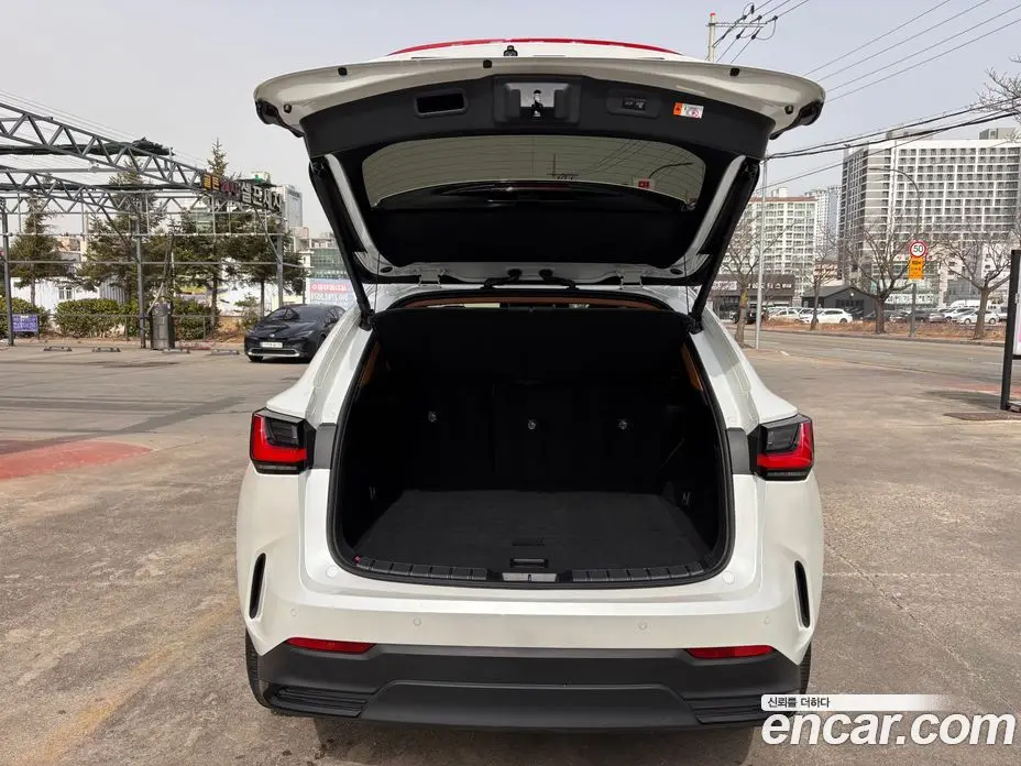 Lexus NX 2024 2.5 автомат (вариатор), фото 16 Lexus NX 2024 2.5 автомат (вариатор), фото 16
