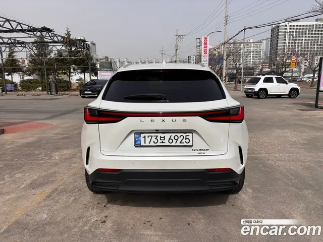 Lexus NX 2024 2.5 автомат (вариатор), миниатюра 4 Lexus NX 2024 2.5 автомат (вариатор), миниатюра 4