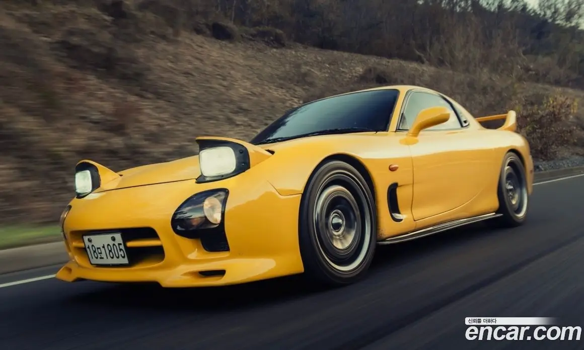 Mazda RX-7 1993 1.3 механика, фото 1 Mazda RX-7 1993 1.3 механика, фото 1