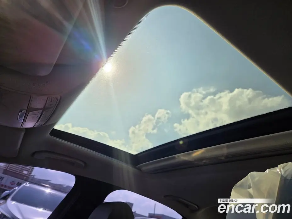 Mercedes-Benz E-Class 2018 2.0 автомат (гидро), фото 17 Mercedes-Benz E-Class 2018 2.0 автомат (гидро), фото 17