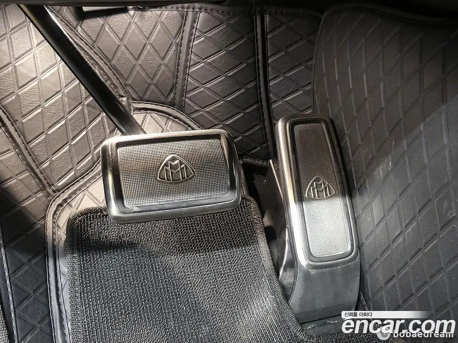 Mercedes-Benz GLS-Class 2023 4.0 автомат (гидро), фото 10 Mercedes-Benz GLS-Class 2023 4.0 автомат (гидро), фото 10
