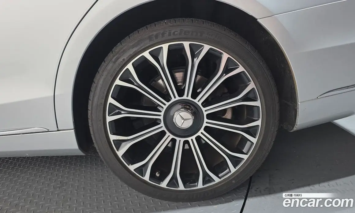 Mercedes-Benz S-Class 2020 4.0 автомат (гидро), фото 5