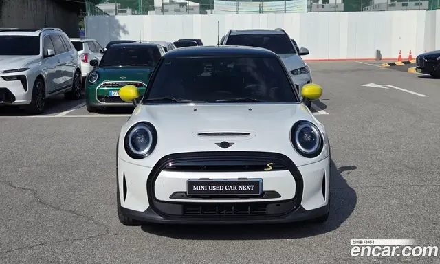 Mini Cooper 2023 автомат (гидро), миниатюра 3 Mini Cooper 2023 автомат (гидро), миниатюра 3