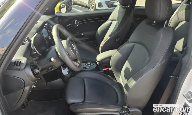 Mini Cooper 2023 автомат (гидро), миниатюра 10 Mini Cooper 2023 автомат (гидро), миниатюра 10