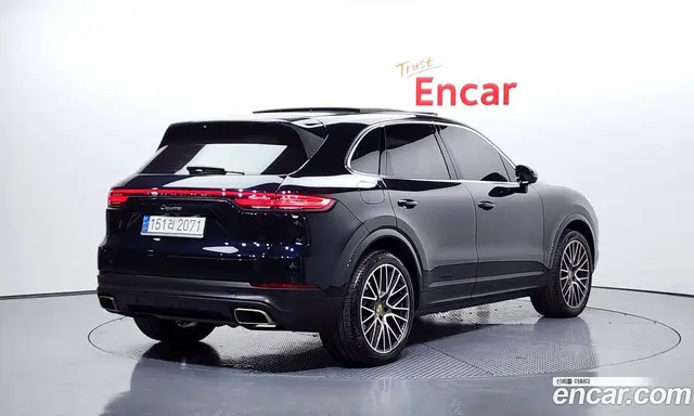 Porsche Cayenne 2021 3.0 автомат (гидро), миниатюра 2