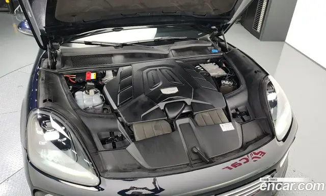 Porsche Cayenne 2021 3.0 автомат (гидро), миниатюра 6