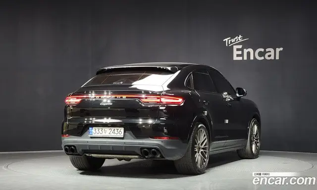 Porsche Cayenne 2023 3.0 автомат (гидро), миниатюра 2