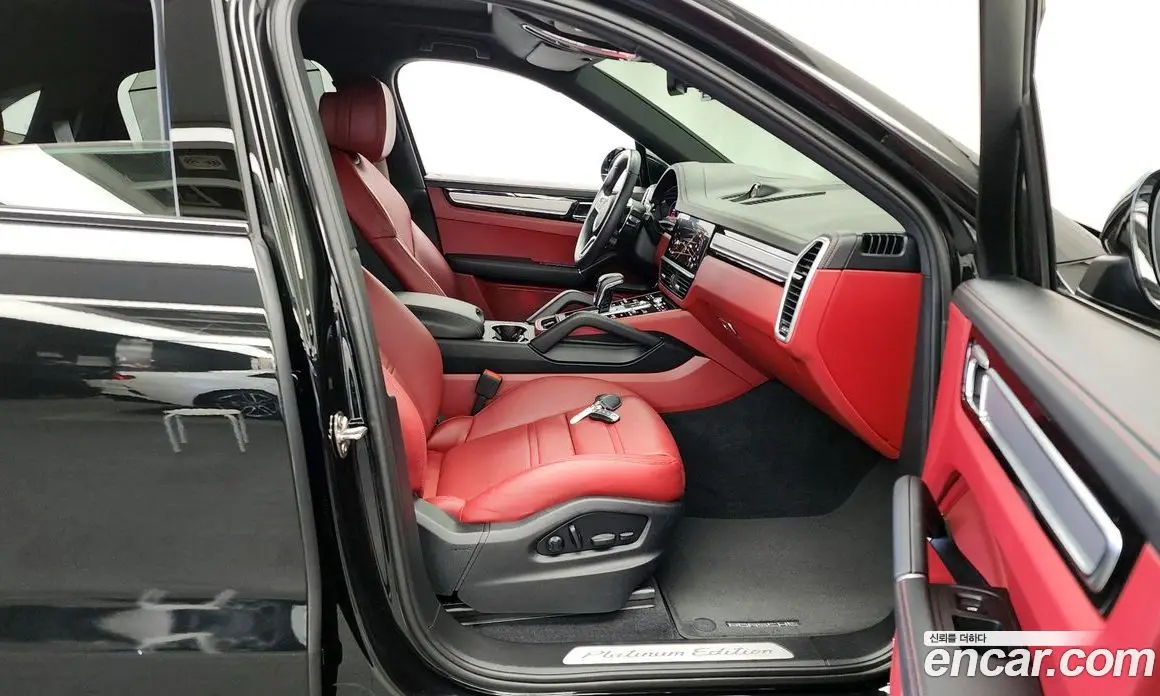 Porsche Cayenne 2023 3.0 автомат (гидро), фото 11