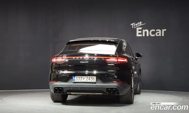 Porsche Cayenne 2023 3.0 автомат (гидро), миниатюра 4