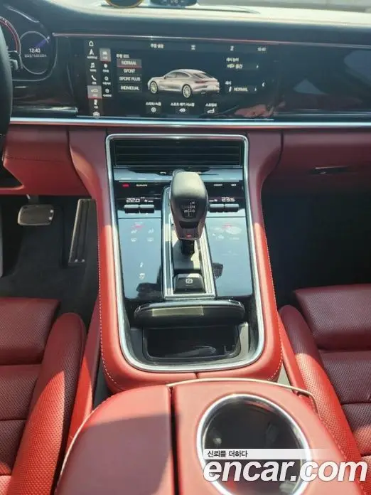 Porsche Panamera 2020 4.0 автомат (гидро), фото 18 Porsche Panamera 2020 4.0 автомат (гидро), фото 18