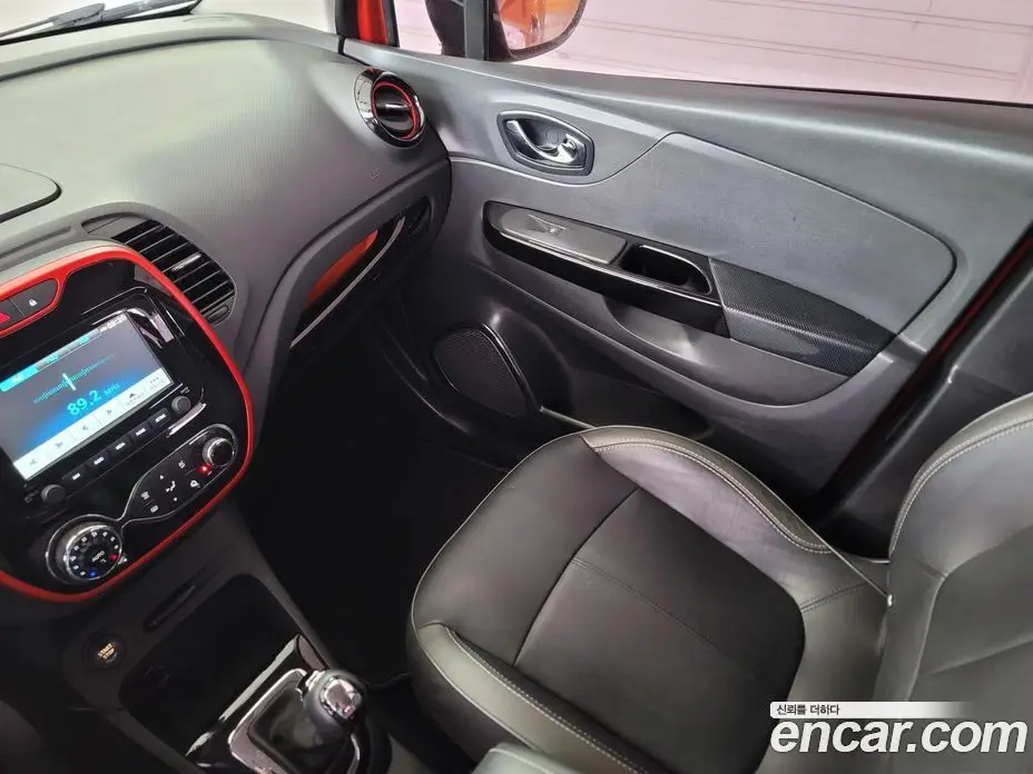 Renault (Samsung) QM3 2015 1.5 автомат (гидро), фото 17 Renault (Samsung) QM3 2015 1.5 автомат (гидро), фото 17