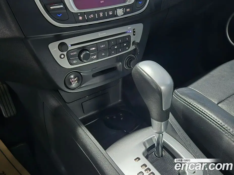 Renault (Samsung) SM3 2013 1.6 автомат (гидро), фото 15 Renault (Samsung) SM3 2013 1.6 автомат (гидро), фото 15