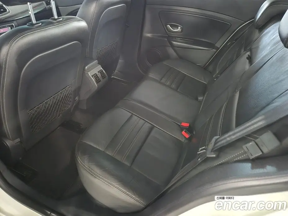 Renault (Samsung) SM3 2013 1.6 автомат (гидро), фото 9 Renault (Samsung) SM3 2013 1.6 автомат (гидро), фото 9