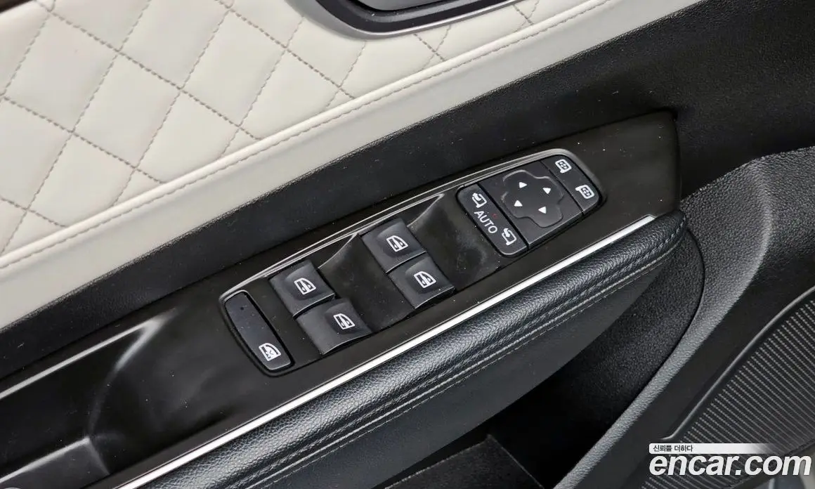 Renault (Samsung) SM6 2016 2.0 автомат (гидро), фото 17 Renault (Samsung) SM6 2016 2.0 автомат (гидро), фото 17
