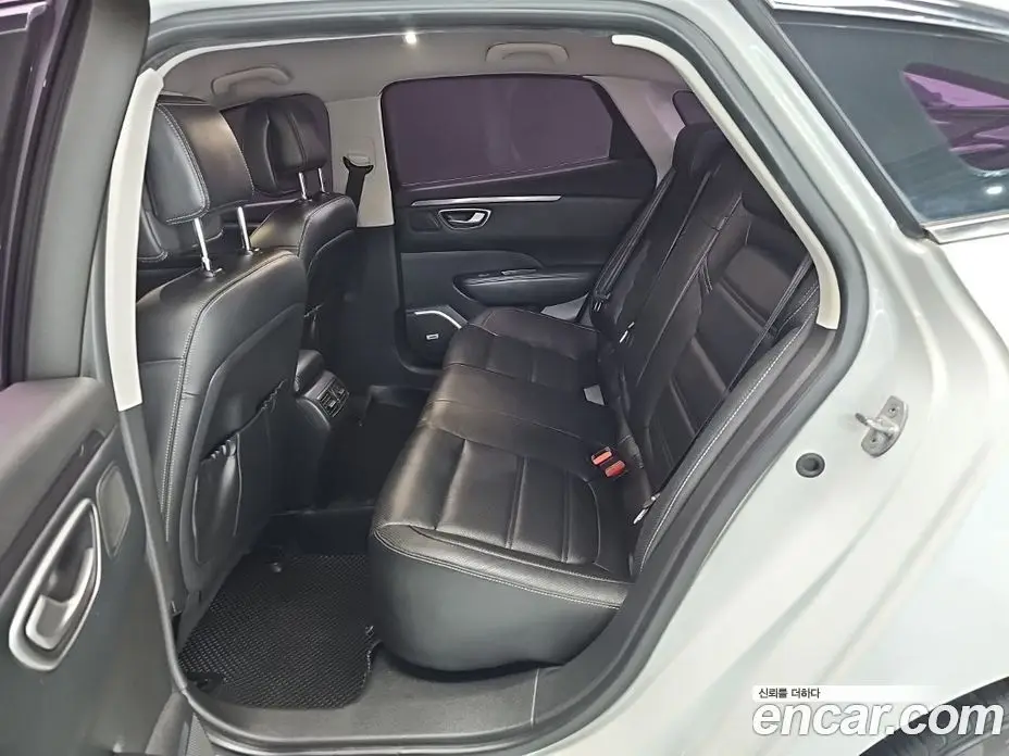 Renault (Samsung) SM6 2017 2.0 автомат (гидро), фото 12 Renault (Samsung) SM6 2017 2.0 автомат (гидро), фото 12