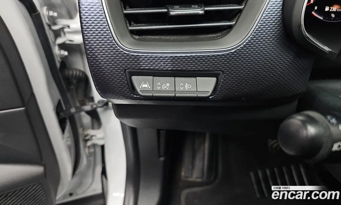 Renault (Samsung) XM3 2020 1.6 автомат (гидро), фото 19 Renault (Samsung) XM3 2020 1.6 автомат (гидро), фото 19